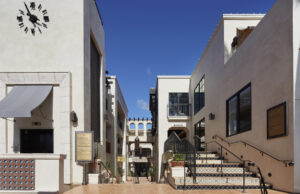 La Plaza Renovation- 7768