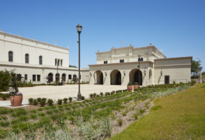 Dempsey Usd Founders Hall 3035