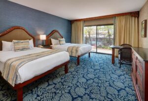 Dempsey Catamaran Hotel 3777